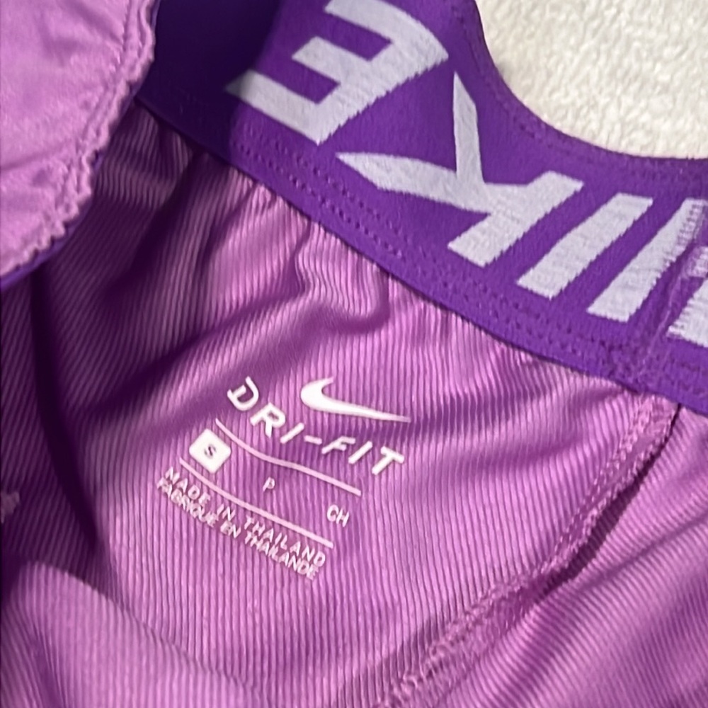 Shorts - Nike - Euc - Bundle For Additional Disco… - image 8